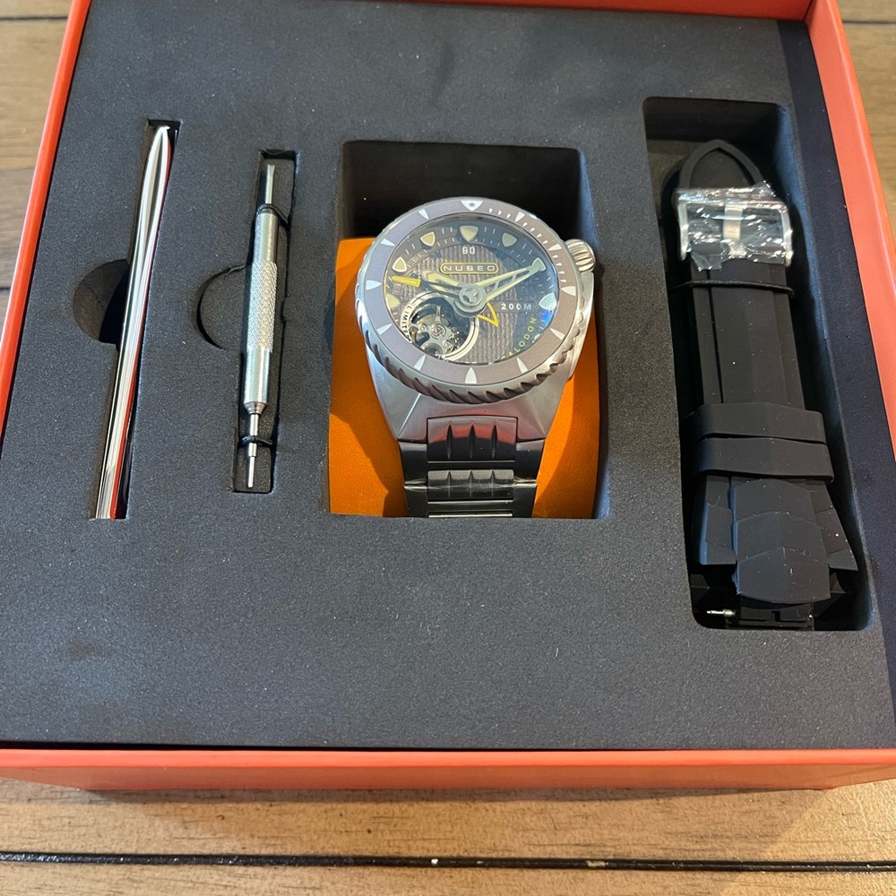 NUBEO Megalodon, LE Only 1000 Made. Complete Set W/ Rubber Strap. Brand New